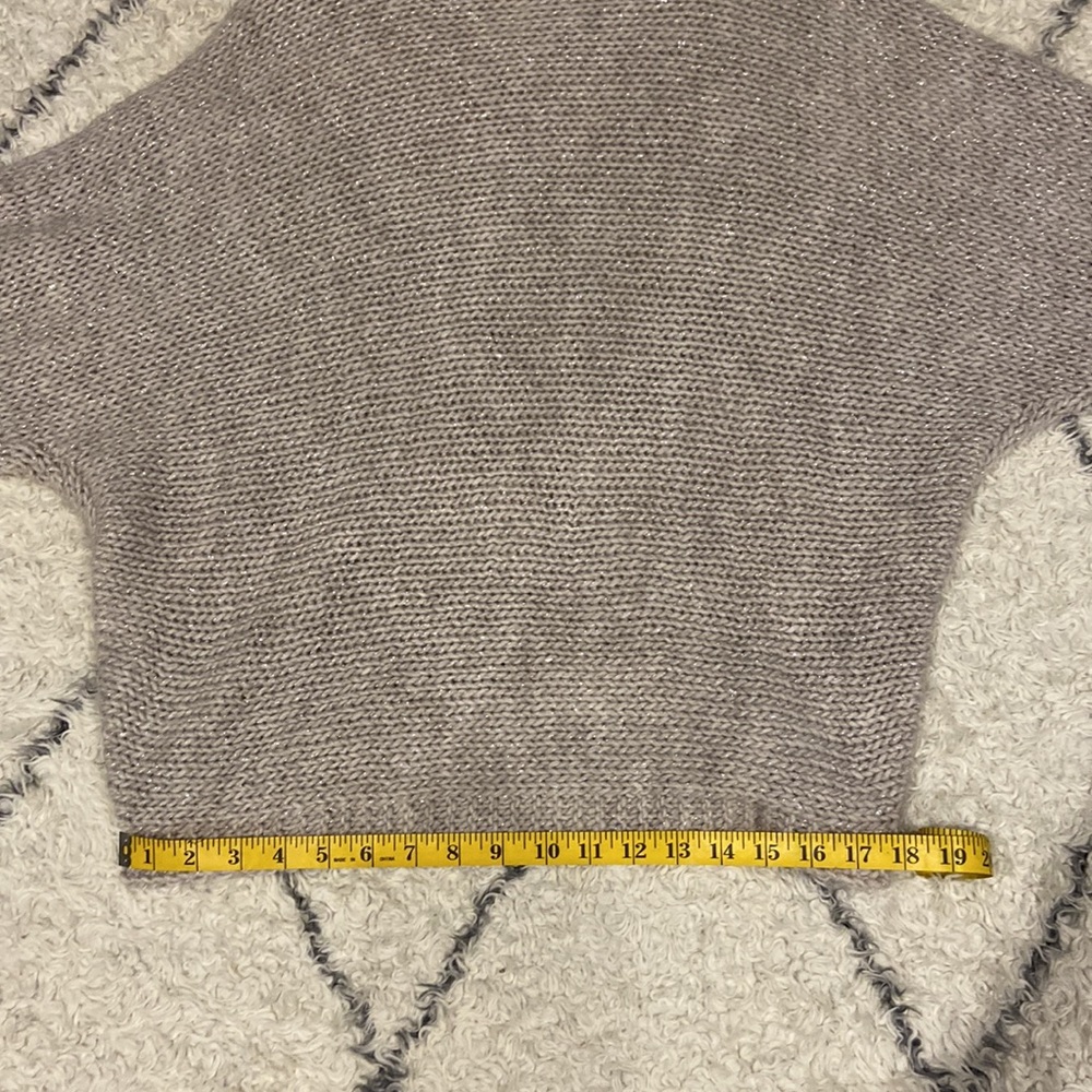 Sweater - Picture 7 of 11